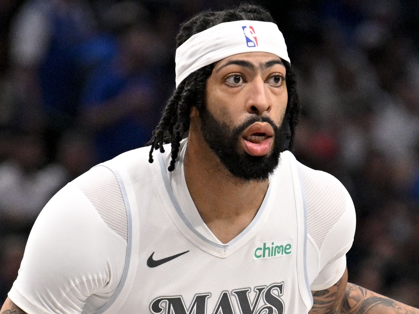 Kaiyun-领先优势明显引发热议！，浓眉哥在TES比赛中领先优势明显比赛高潮迭起的简单介绍