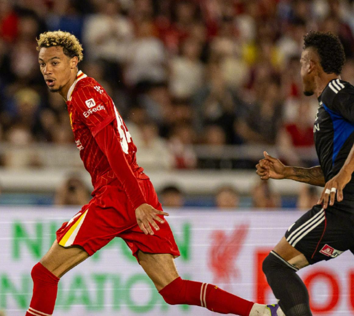 Kaiyun-莱万多夫斯基新星出色防守表现惊艳，利物浦未来可期！的简单介绍